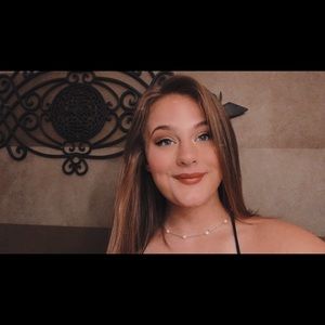 Meet your Posher, Jillian